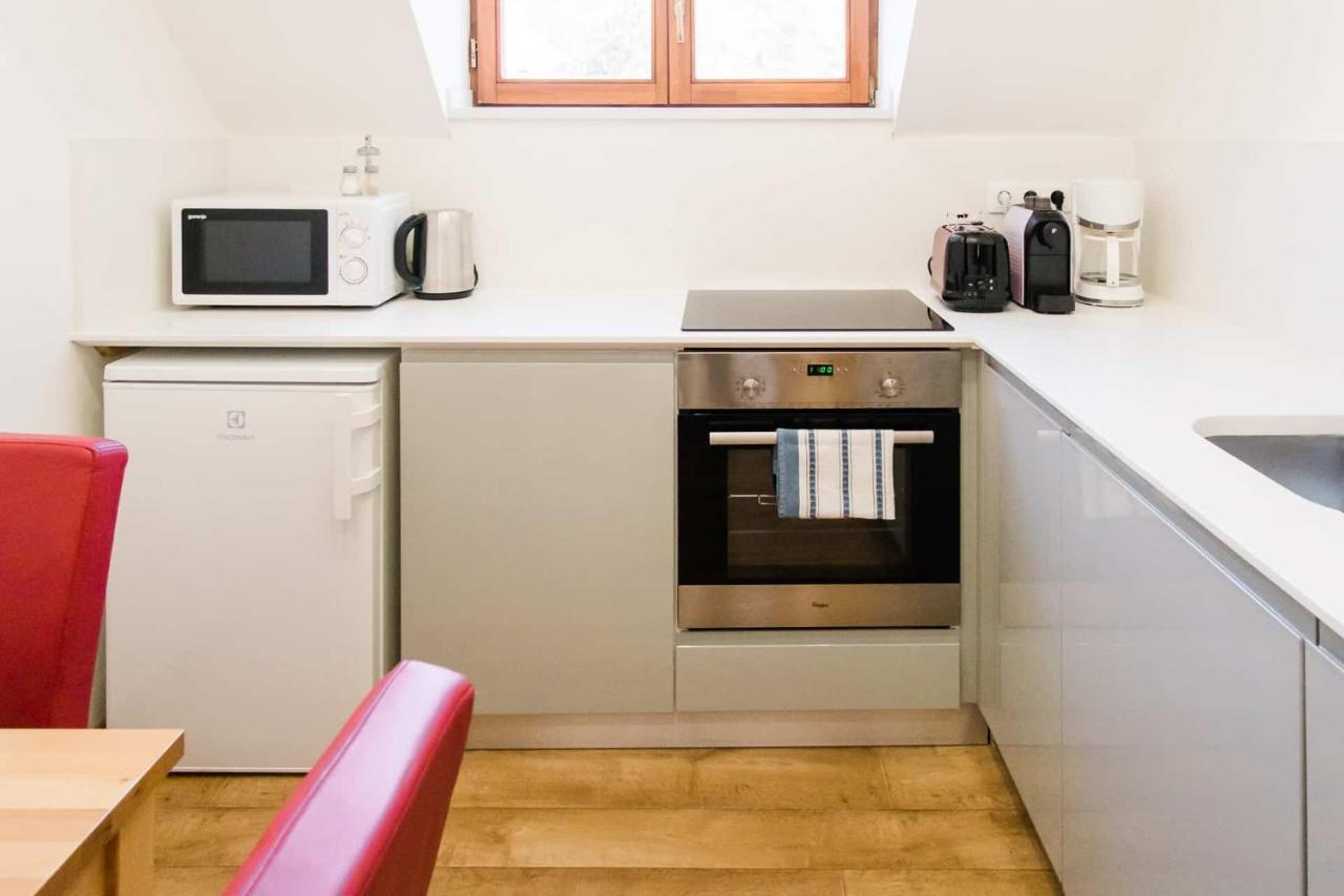 Apartman Diofa ケストヘイ エクステリア 写真