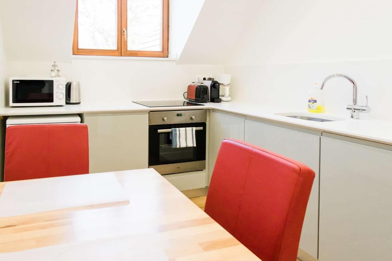 Apartman Diofa ケストヘイ エクステリア 写真