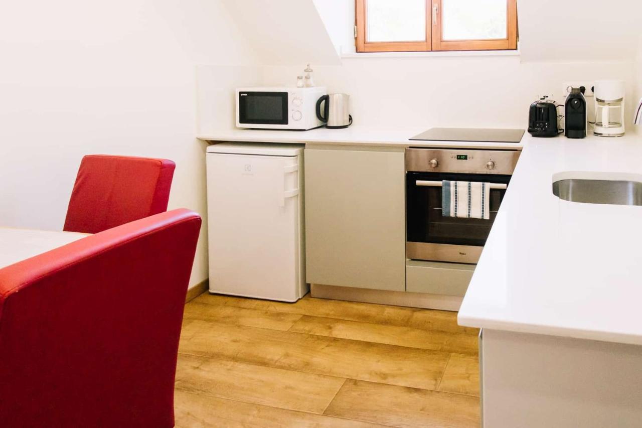 Apartman Diofa ケストヘイ エクステリア 写真