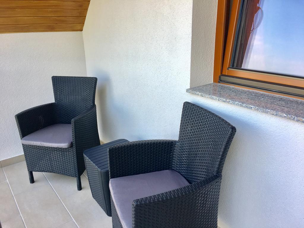 Apartman Diofa ケストヘイ エクステリア 写真